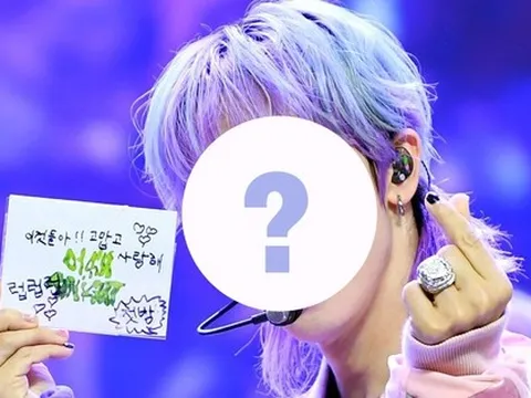 Một ca sĩ danh tiếng khởi kiện 2 nhân viên cũ từng tố bạo hành họ