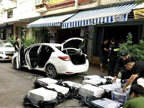 Đồng Nai: Điều tra ổ nhóm sử dụng ô tô biển số giả vận chuyển thuốc lá lậu