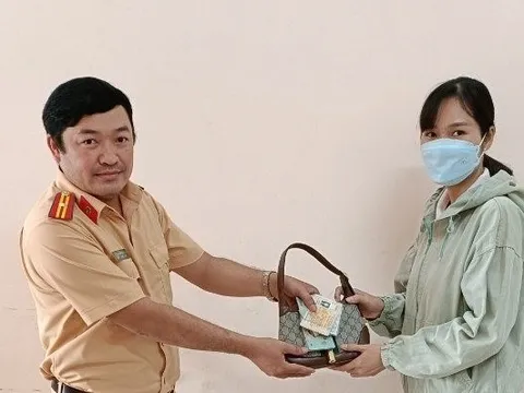 Viết thư cảm ơn 2 Thiếu tá CSGT Bạc Liêu khi nhận lại 90 triệu đồng