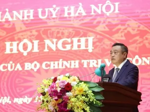 Ông Trần Sỹ Thanh được bầu làm Chủ tịch UBND TP Hà Nội với 100% số phiếu