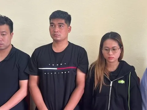 4 người ở TP HCM "bài binh bố trận" lừa đảo 1,7 tỉ đồng