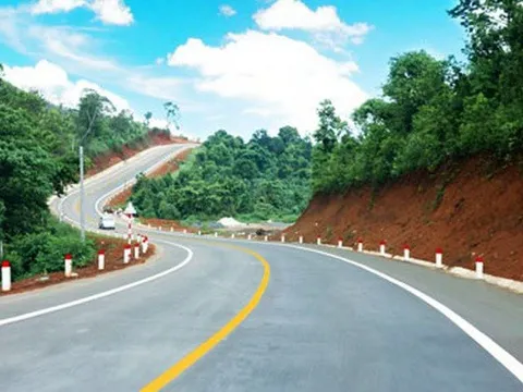 Sớm hoàn thành dự án đường Hồ Chí Minh