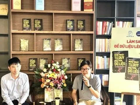 "Thiên lệch biết tuốt" và chuyện đoán trúng đề Ngữ văn của Bộ GD&ĐT