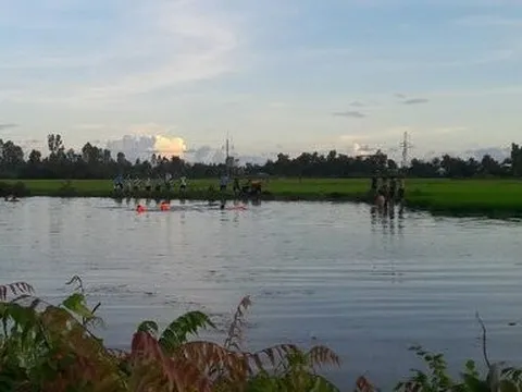 Tìm thấy thi thể bé trai 15 tuổi đuối nước sau khoảng 3 giờ mò tìm