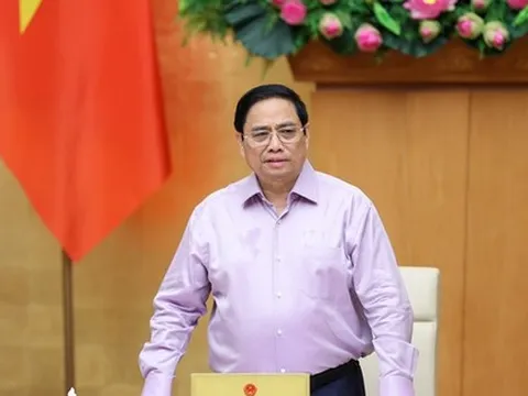 Thủ tướng chào mừng Quyền Bộ trưởng Y tế Đào Hồng Lan lần đầu dự họp Chính phủ