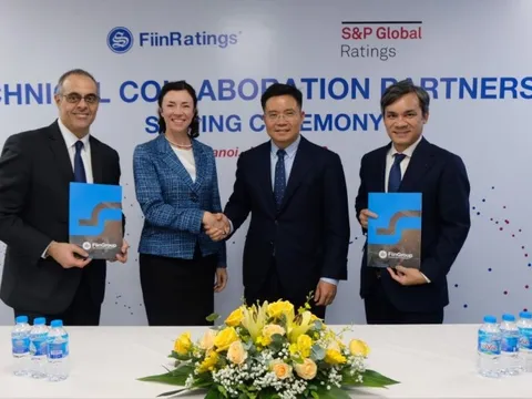 FiinRatings chính thức thiết lập quan hệ đối tác với S&P Global Ratings