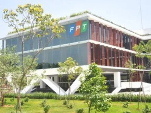 FPT chốt quyền tạm ứng cổ tức đợt 1/2022 bằng tiền tỷ lệ 10%