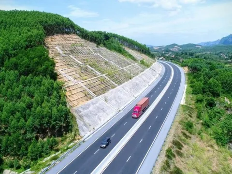 Phân cấp cho địa phương thực hiện 16 dự án, dự án thành phần cao tốc