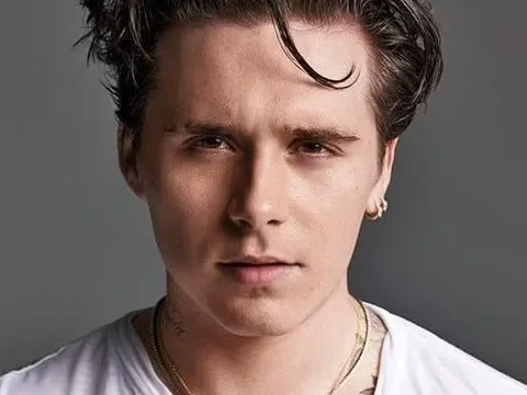 Vợ chồng Beckham thất vọng về cậu cả Brooklyn