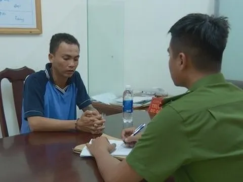 Bắt đối tượng cướp giật tài sản của cụ ông làm nghề xe ôm