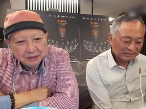 Hình ảnh mới nhất của ngôi sao võ thuật Hồng Kim Bảo