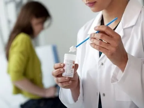 Loại ung thư phổ biến thứ 2 ở phụ nữ, khiến 2500 người tử vong/năm: Phòng ngừa thế nào?