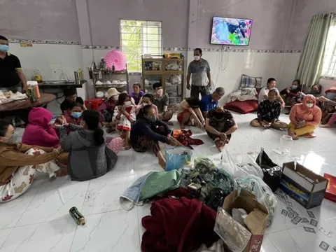 Long An: Triệt phá sòng bài "quý bà"