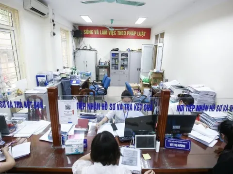 Hà Nội đẩy mạnh ủy quyền trong giải quyết thủ tục hành chính