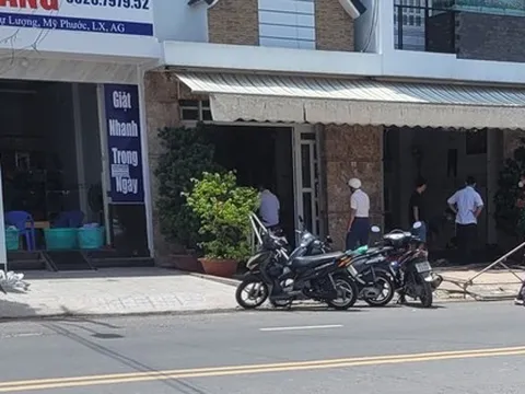 Nguyên giám đốc trung tâm phát triển quỹ đất ở An Giang chết trong tư thế treo cổ