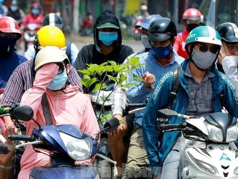 Miền Bắc hửng nắng trước khi đón đợt mưa dông mới vào cuối tuần