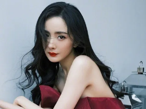 Mỹ nhân Dương Mịch đòi 17,5 tỷ đồng tiền bảo hiểm vì mắt bị thương