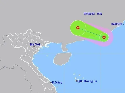 Áp thấp nhiệt đới xuất hiện trên Biển Đông, gây mưa ở miền Bắc