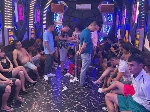 Phú Thọ: Tạm giữ 17 đối tượng dương tính với ma túy tại tiệc sinh nhật