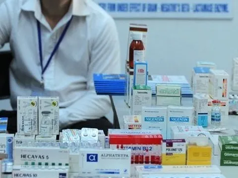 Đấu thầu thuốc tập trung cấp quốc gia, giảm hơn 1.300 tỷ