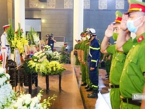 Trao tặng Huân chương Chiến công hạng nhất cho gia đình 3 liệt sĩ