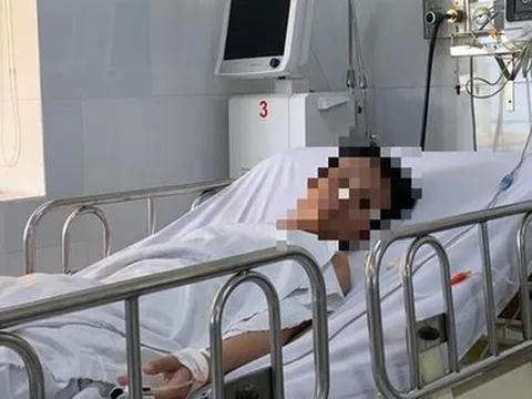 Thông tin mới vụ 8 sinh viên uống rượu không rõ nguồn gốc, 2 người tử vong