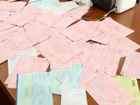 "Nữ quái" thành lập sàn giao dịch tiền ảo, chiếm đoạt 16 tỷ đồng