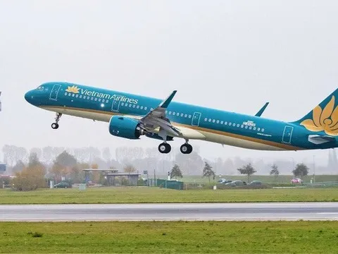 Vietnam Airlines có tỷ lệ chuyến bay đúng giờ thấp nhất trong tháng 7
