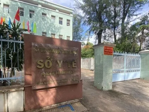 Trà Vinh: Kỷ luật Giám đốc và Phó Giám đốc Sở Y tế