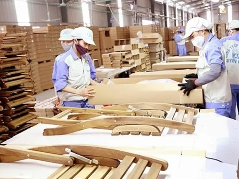 Xuất khẩu gỗ giảm tốc và thách thức tới tăng trưởng doanh nghiệp gỗ những tháng cuối năm
