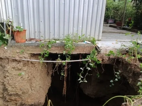 Sụt lún ở Quỳ Hợp: Chủ tịch UBND tỉnh Nghệ An tiếp tục chỉ đạo xử lí