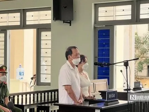 Bình Thuận: Xét xử 2 vợ chồng khai thác cát trái phép