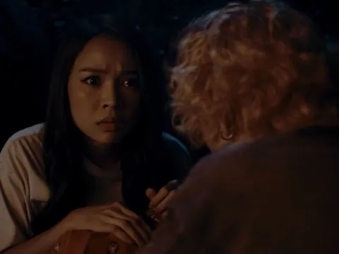 Sam và hoa hậu Tiểu Vy gây chú ý trong phim Đảo độc đắc - Tử mẫu Thiên linh cái