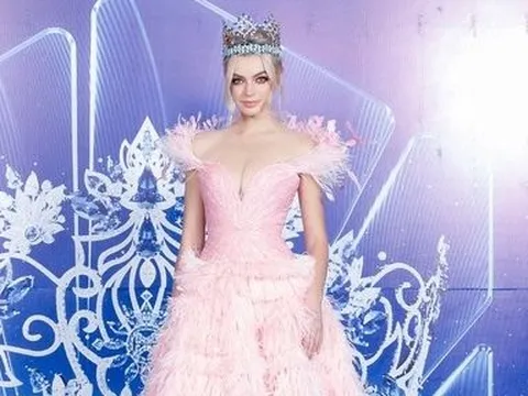 Hoa hậu Karolina Bielawska: “Tôi yêu sự nồng hậu của người Việt Nam”