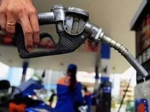Biến động giá xăng dầu từ đầu năm 2022 đến nay