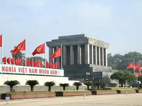 Lăng Chủ tịch Hồ Chí Minh mở cửa trở lại từ ngày 16/8