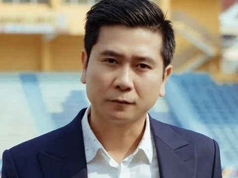 Hồ Hoài Anh trình diện tại Học viện Âm nhạc vào sáng mai 16/8