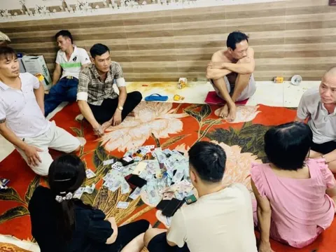 Chiêu thức hoạt động tinh vi của sới bạc có nhiều đối tượng cộm cán vừa bị triệt phá ở Hà Tĩnh