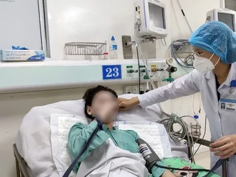 Nữ sinh ngộ độc rượu nặng nhất được xuất viện