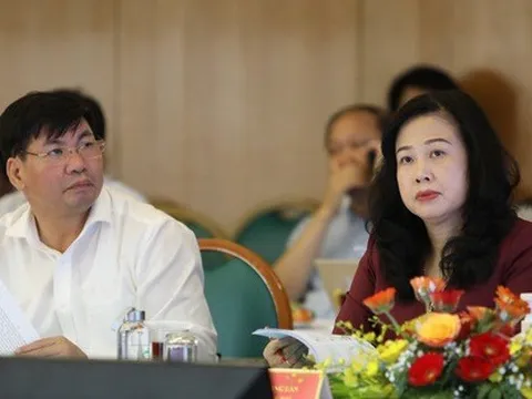 Y bác sĩ 'kêu' vì ca trực 115.000 đồng, ca mổ 150.000 đồng...