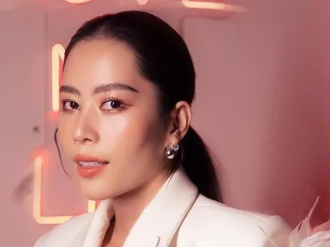 Chia tay Miss World Vietnam 2022 được một tuần, Nam Em bất ngờ gặp sự cố rất đáng lo