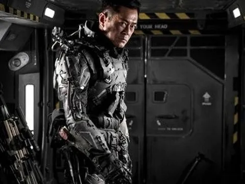 Cổ Thiên Lạc bị tổn thương cột sống cổ khi đóng phim