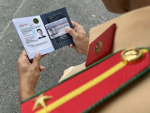 CSGT Tp.HCM lưu ý về việc sử dụng Giấy phép lái xe quốc tế IAA