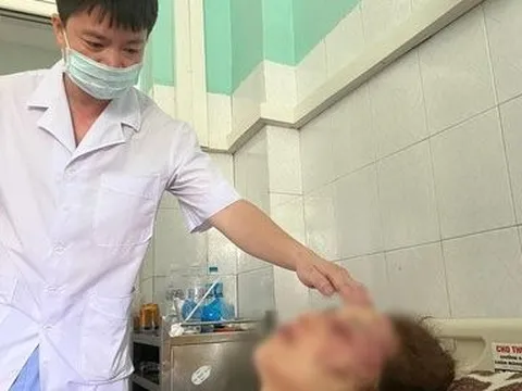 Đình chỉ công tác cán bộ QLTT bị tố đánh đập bạn gái khi hát karaoke