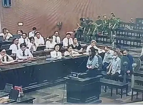 "Đại án" tại Bình Dương: Con gái không tiếp nhận ý chí từ bố