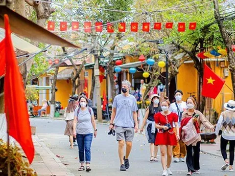 Cải tiến quy trình, thủ tục, nghiên cứu mở rộng danh sách các nước được cấp thị thực điện tử