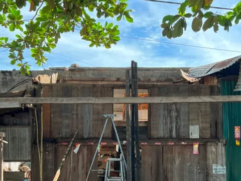 Bình Thuận: Mưa lớn gây thiệt hại về nhà ở, hư hỏng tuyến đường