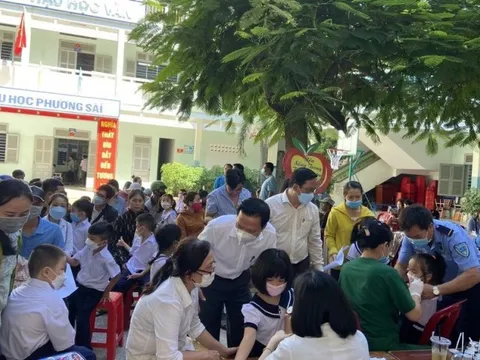 Tp.Nha Trang: Yêu cầu chấn chỉnh sau thông báo triển khai tiêm vắc-xin không đúng chỉ đạo