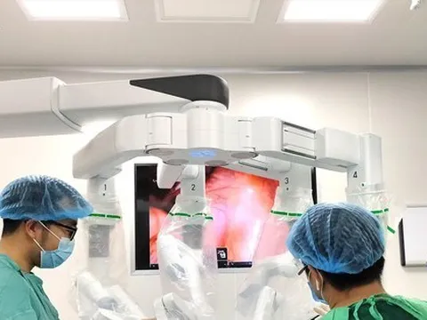 Vì sao vỡ mô hình bệnh viện tự chủ?