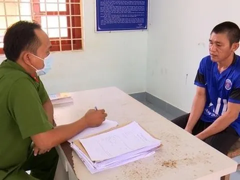 Bắt tạm giam người đàn ông dùng vũ lực đòi cưỡng hiếp con gái bạn nhậu